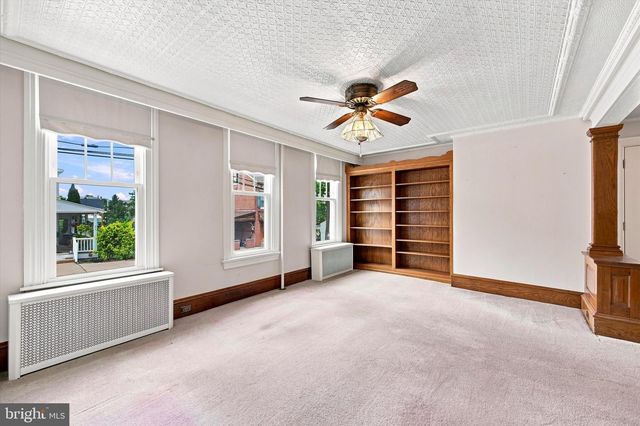 250 NEW ST, Spring City, PA 19475