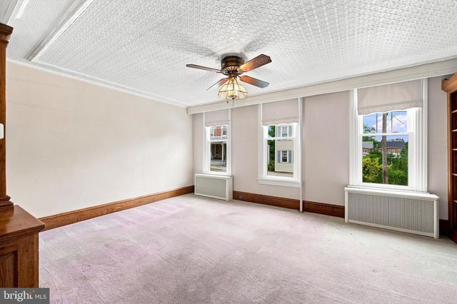 250 NEW ST, Spring City, PA 19475