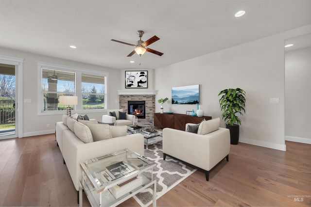 3258 S Arctic Fox Avenue, Eagle, ID 83616