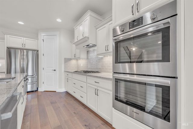 3258 S Arctic Fox Avenue, Eagle, ID 83616