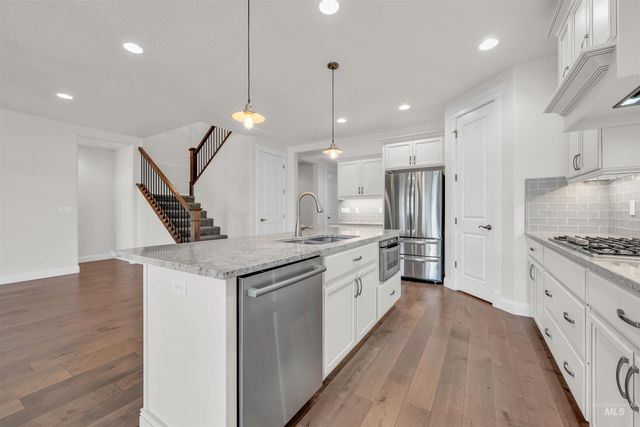 3258 S Arctic Fox Avenue, Eagle, ID 83616