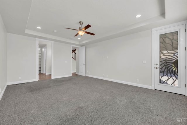 3258 S Arctic Fox Avenue, Eagle, ID 83616