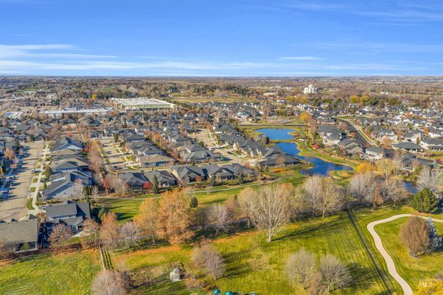 3258 S Arctic Fox Avenue, Eagle, ID 83616