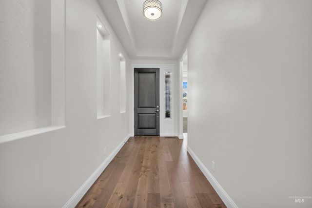 3258 S Arctic Fox Avenue, Eagle, ID 83616