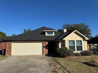 6611 Rockdale Road, Fort Worth, TX 76134