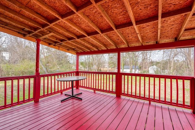 2560 W Croft Circle, Spartanburg, SC 29302