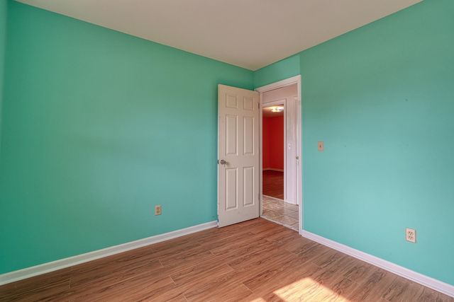 2560 W Croft Circle, Spartanburg, SC 29302