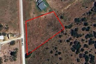 1.8 Acres LCR 632, Groesbeck, TX 76642