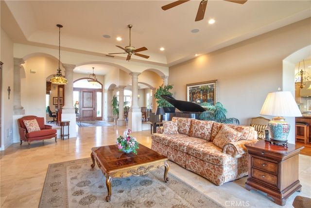 38385 Rock Creek, Temecula, CA 92592