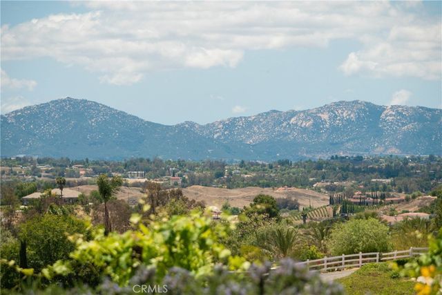 38385 Rock Creek, Temecula, CA 92592