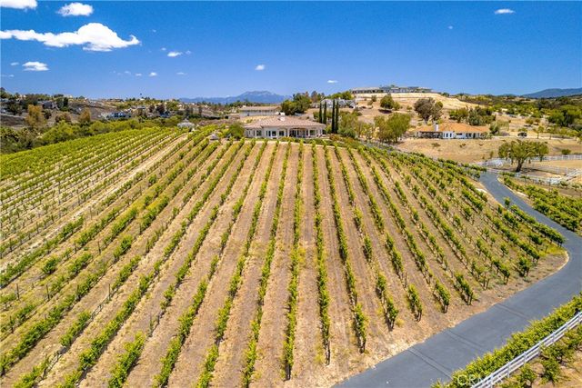38385 Rock Creek, Temecula, CA 92592