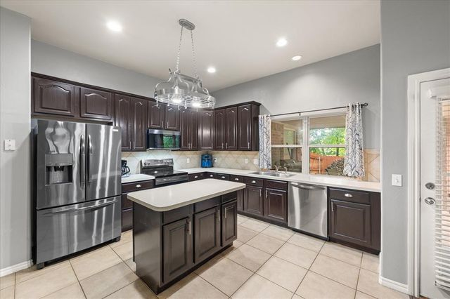 8694 Mallard Lane, Edmond, OK 73034