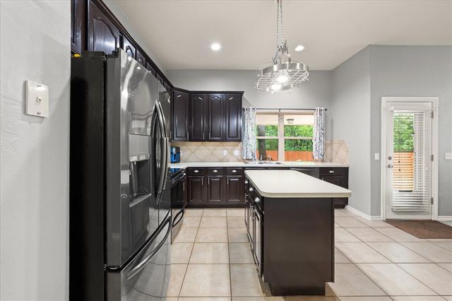 8694 Mallard Lane, Edmond, OK 73034