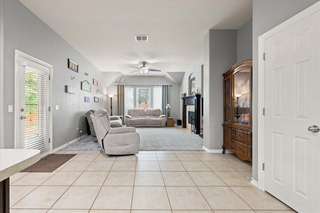 8694 Mallard Lane, Edmond, OK 73034