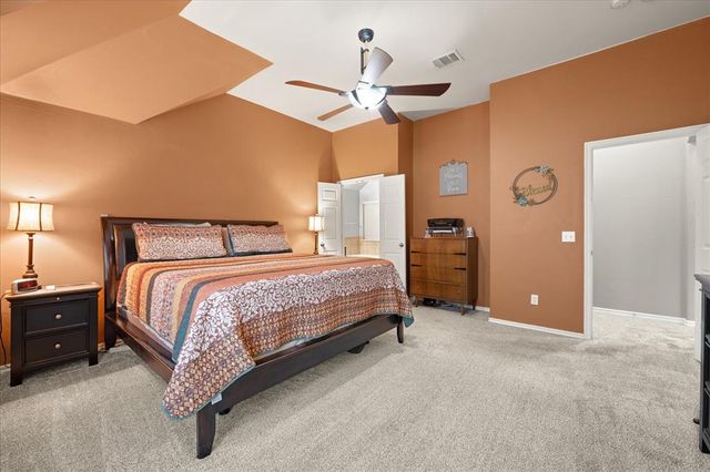 8694 Mallard Lane, Edmond, OK 73034