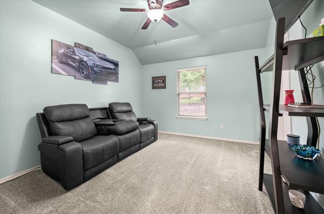 8694 Mallard Lane, Edmond, OK 73034