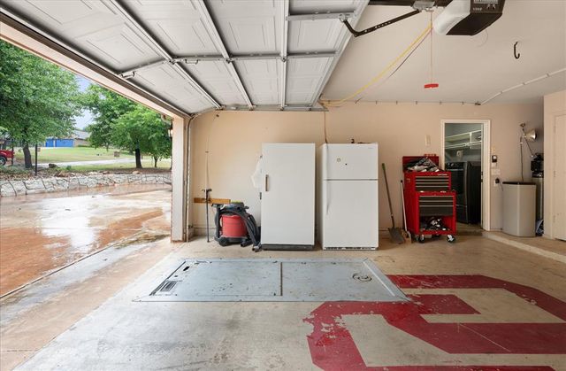 8694 Mallard Lane, Edmond, OK 73034