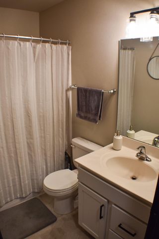 6778 69th Avenue S, Horace, ND 58047