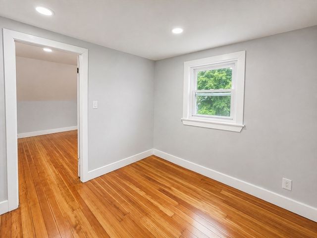 12 Homestead 3, Boston, MA 02121