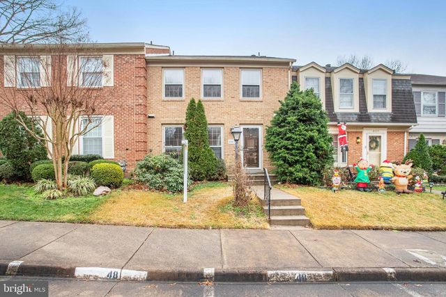 8003 BETHELEN WOODS LN, Springfield, VA 22153