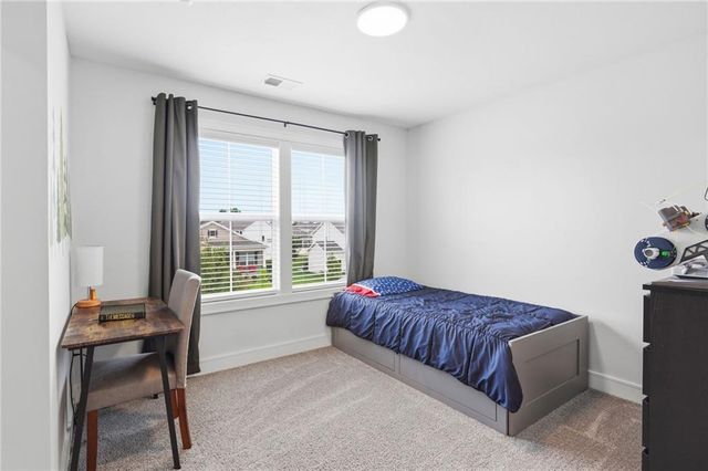23520 W 90th Street, Lenexa, KS 66227