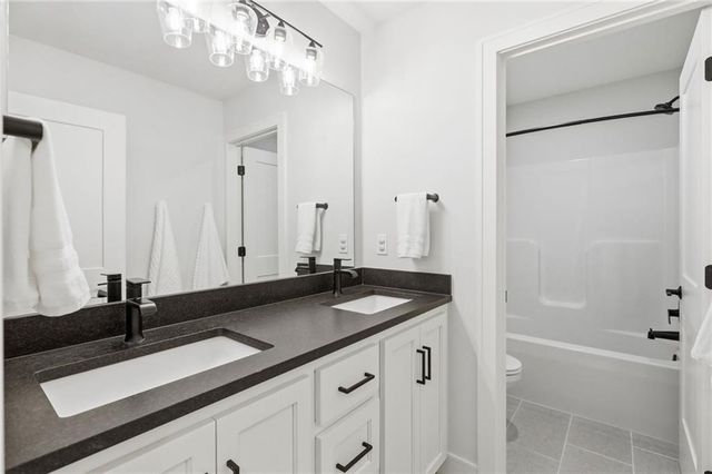 23520 W 90th Street, Lenexa, KS 66227