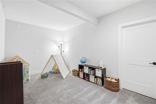 23520 W 90th Street, Lenexa, KS 66227