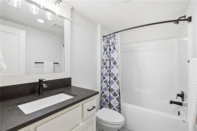 23520 W 90th Street, Lenexa, KS 66227