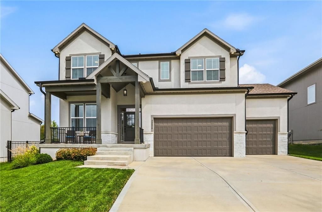23520 W 90th Street, Lenexa, KS 66227
