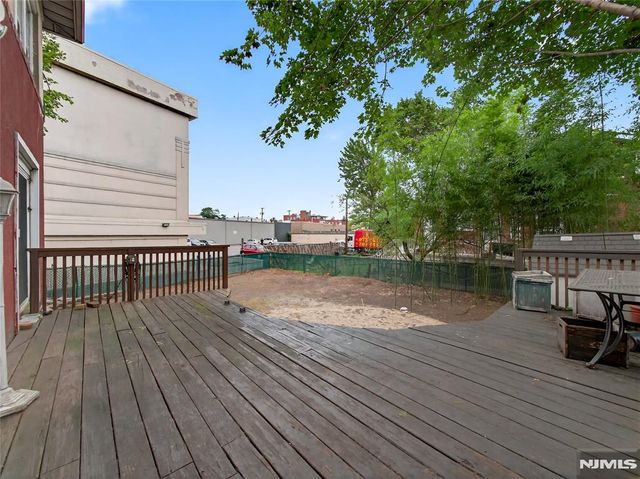 307 Fairview Avenue, Fairview, NJ 07022