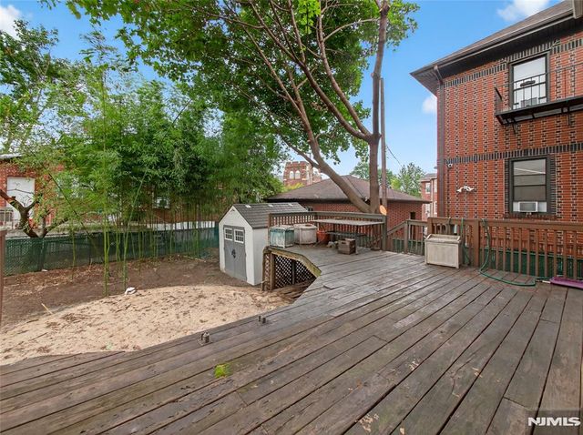 307 Fairview Avenue, Fairview, NJ 07022