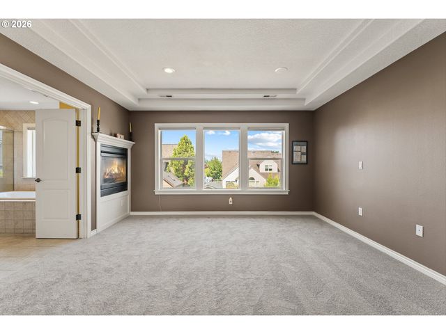 12100 HAZELDELL Ave, Oregon City, OR 97045
