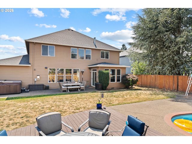 12100 HAZELDELL Ave, Oregon City, OR 97045