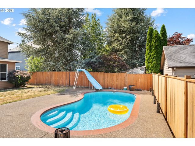 12100 HAZELDELL Ave, Oregon City, OR 97045