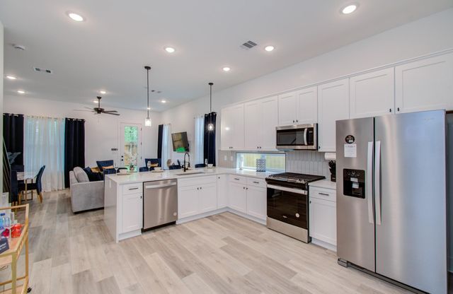 1616 Benson Street, Houston, TX 77020