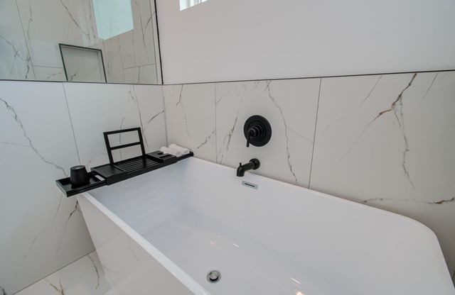 1616 Benson Street, Houston, TX 77020