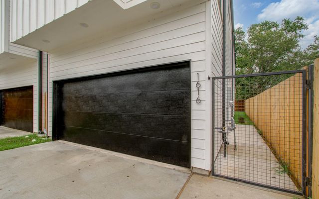 1616 Benson Street, Houston, TX 77020