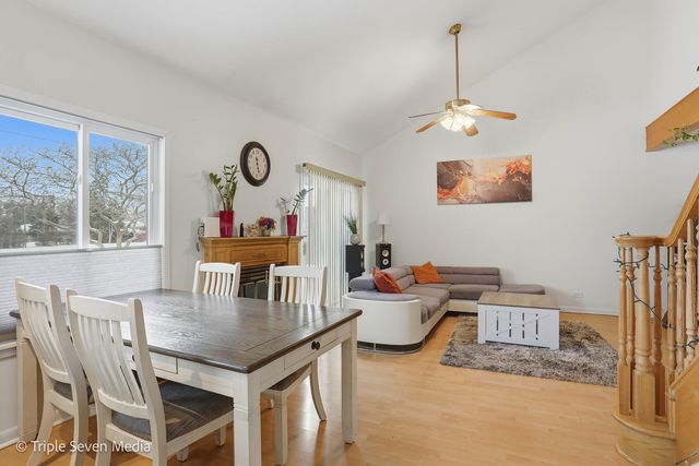 488 W Jason Lane, Wood Dale, IL 60191