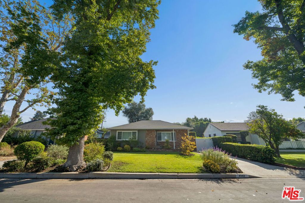 4942 Stern Avenue, Sherman Oaks, CA 91423 — photo 3