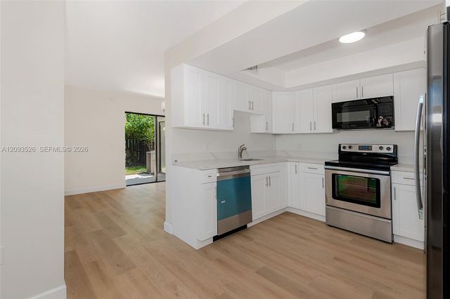 11125 SW 132nd Court 9-2, Miami, FL 33186