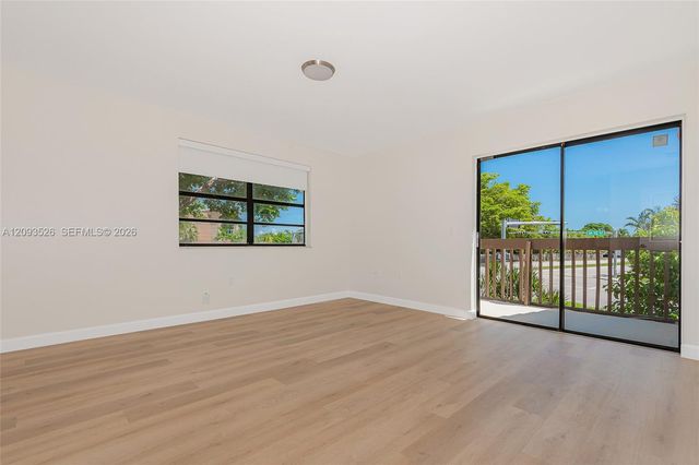 11125 SW 132nd Court 9-2, Miami, FL 33186
