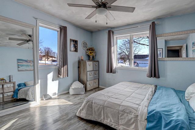 400 FRANCES STREET, Kaukauna, WI 54130