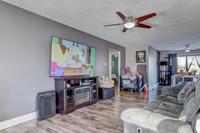 400 FRANCES STREET, Kaukauna, WI 54130