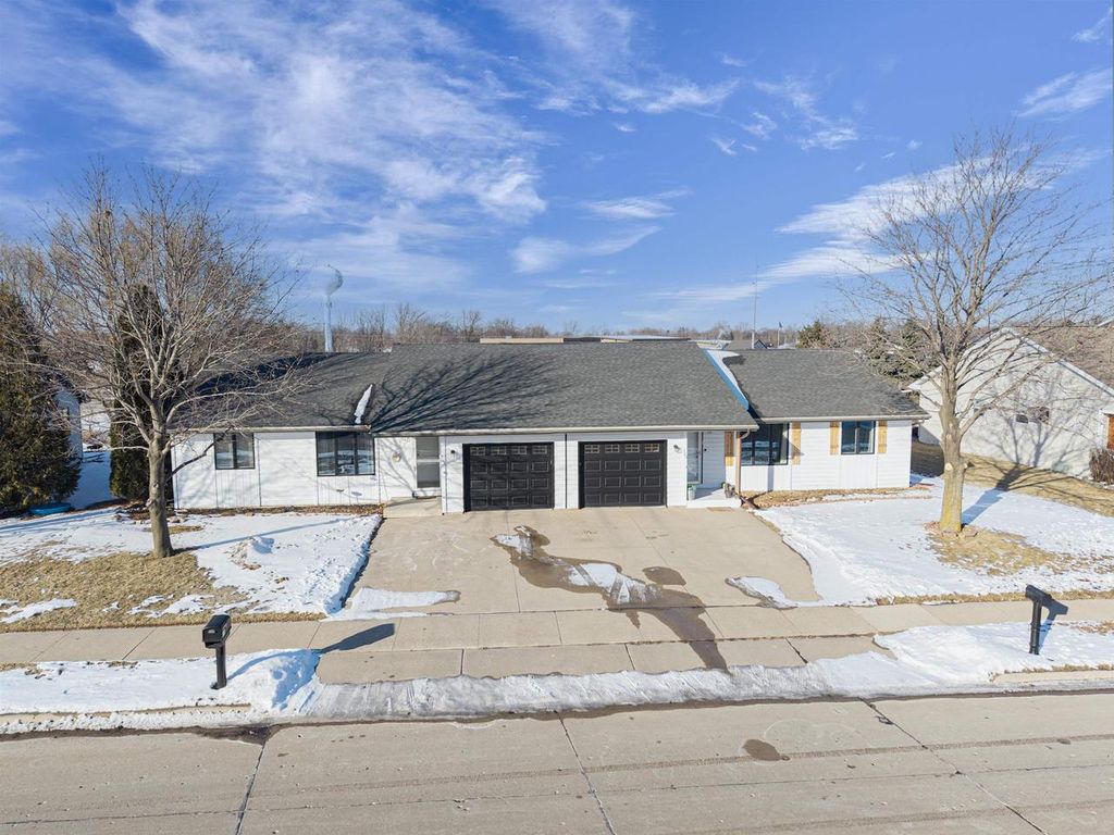 400 FRANCES STREET, Kaukauna, WI 54130