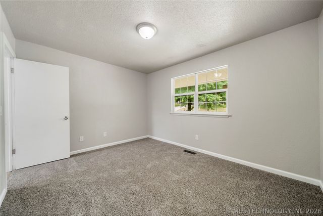 619 Elmwood Drive, Cleveland, OK 74020