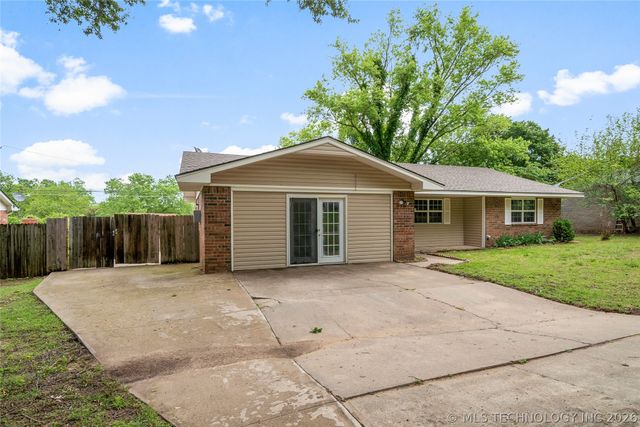 619 Elmwood Drive, Cleveland, OK 74020