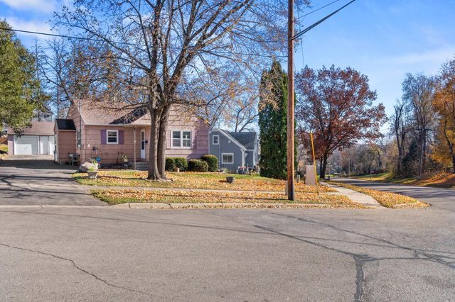 233 2nd Avenue SW, Faribault, MN 55021