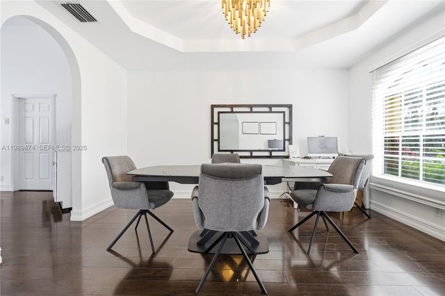 18427 NW 9th Ct, Pembroke Pines, FL 33029