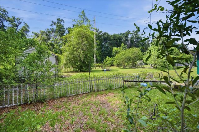 1504 NE 31ST PLACE, Ocala, FL 34479