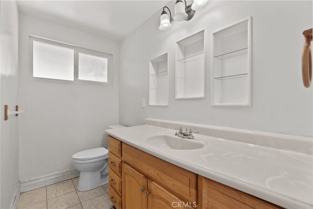10048 Swinton Avenue, Granada Hills, CA 91343